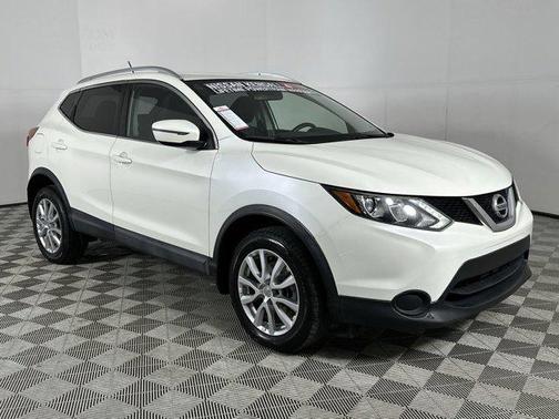 2017 Nissan Rogue Sport SV