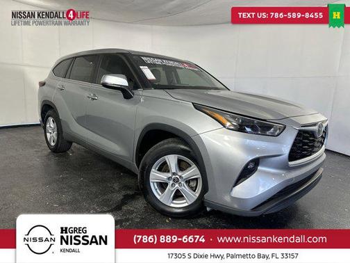 2024 Toyota Highlander LE