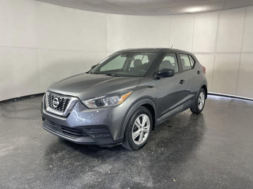 2020 Nissan Kicks S