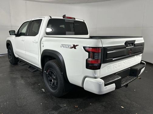 Glacier White 2026 Nissan Frontier PRO-X