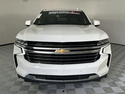 Summit White 2022 Chevrolet Suburban LT
