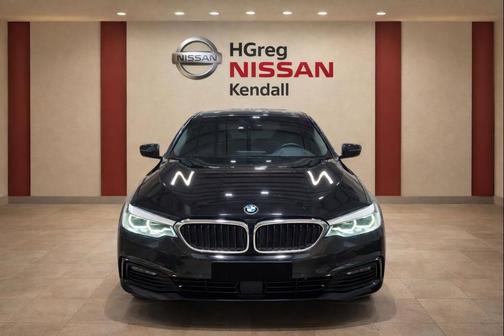 Jet Black 2019 BMW 530e iPerformance