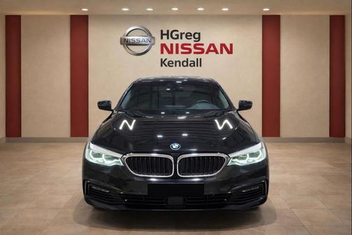 Jet Black 2019 BMW 530e iPerformance