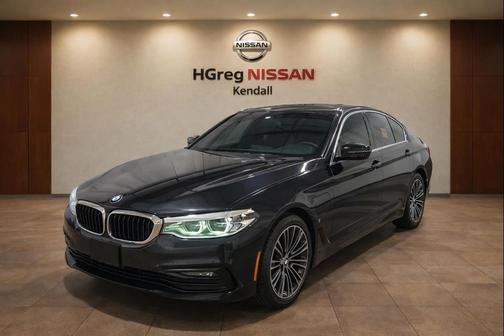 Jet Black 2019 BMW 530e iPerformance