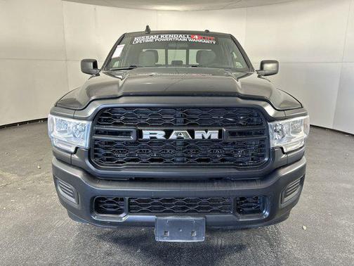 2021 RAM 2500 Tradesman Crew Cab 4x2 8' Box