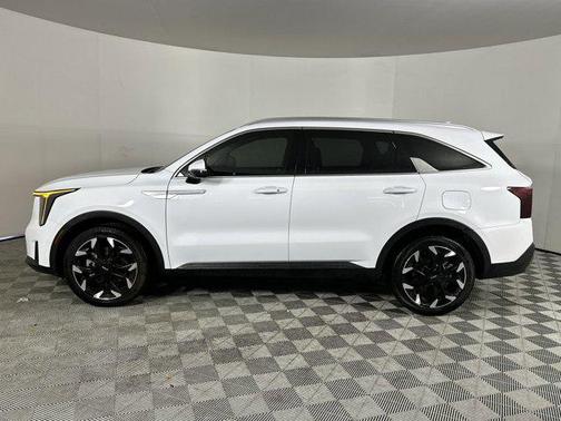 2025 Kia Sorento EX