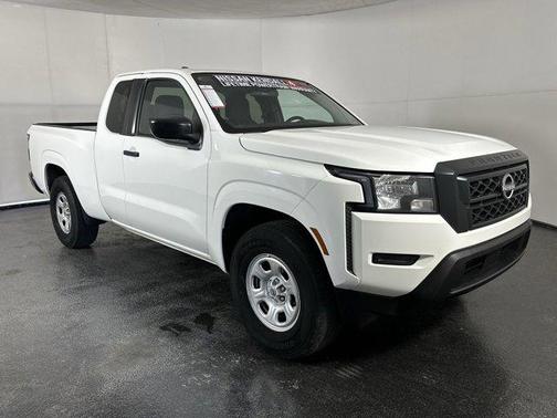 2023 Nissan Frontier S