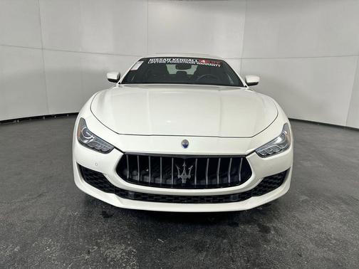 2018 Maserati Ghibli Base