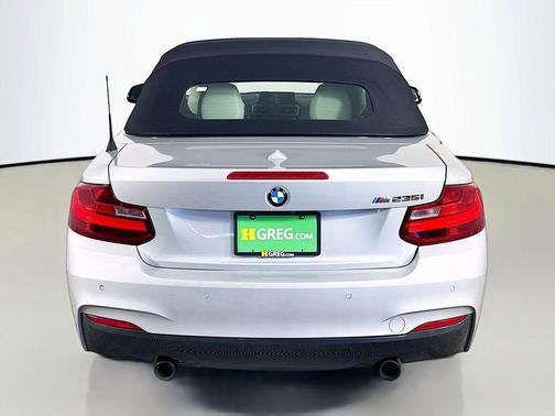 Glacier Silver Metallic 2016 BMW M2 Base