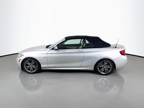 Glacier Silver Metallic 2016 BMW M2 Base