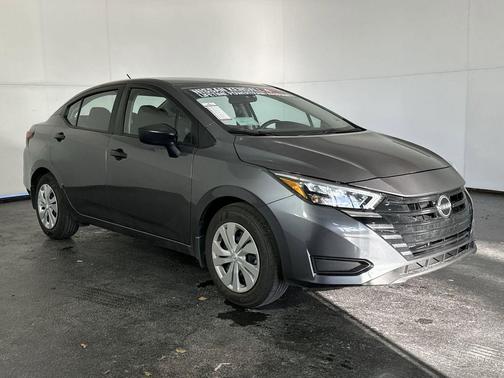 2025 Nissan Versa 1.6 S