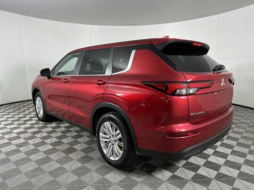 2022 Mitsubishi Outlander ES 2.5 S-AWC