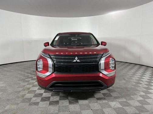 2022 Mitsubishi Outlander ES 2.5 S-AWC