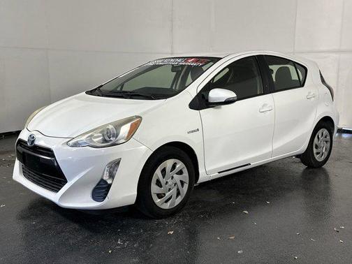 2016 Toyota Prius c Four