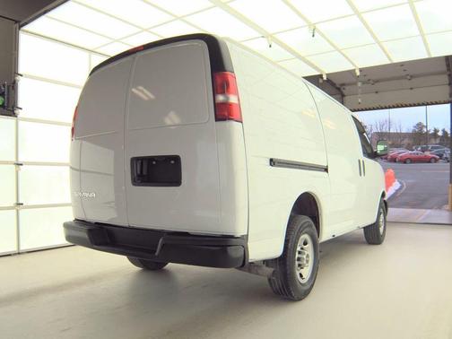 2020 GMC Savana 2500 Work Van