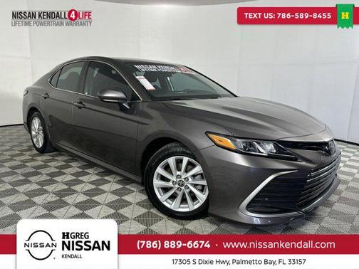 2022 Toyota Camry LE