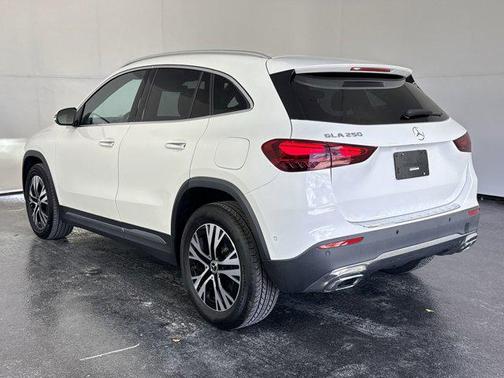 2025 Mercedes-Benz GLA 250 4MATIC