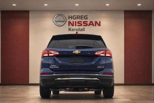 Blue Glow Metallic 2023 Chevrolet Equinox 1LT