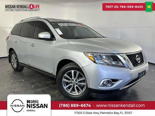 2016 Nissan Pathfinder SL