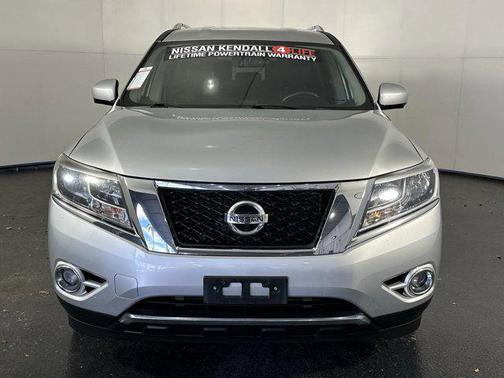 2016 Nissan Pathfinder SL