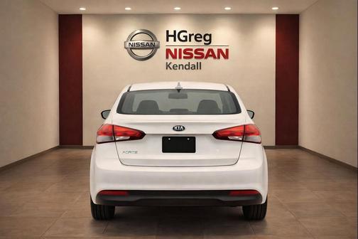 Clear White 2017 Kia Forte LX