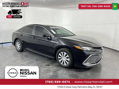 2022 Toyota Camry LE