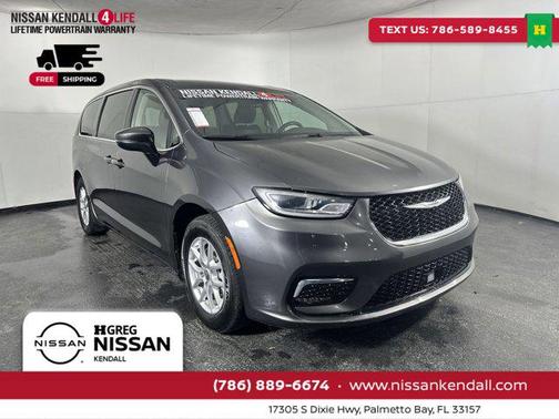 2023 Chrysler Pacifica Touring L