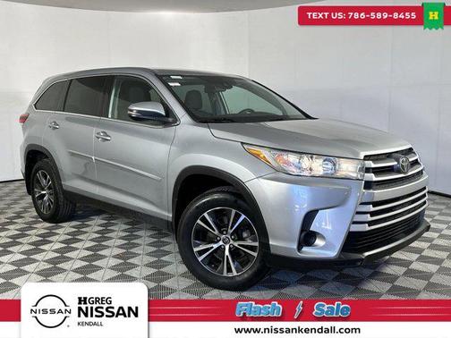 2019 Toyota Highlander LE
