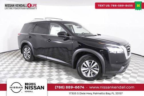 2025 Nissan Pathfinder SL FWD