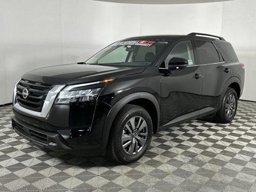 2025 Nissan Pathfinder SV 4WD