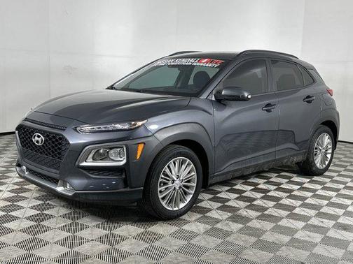 2021 Hyundai KONA SEL Plus