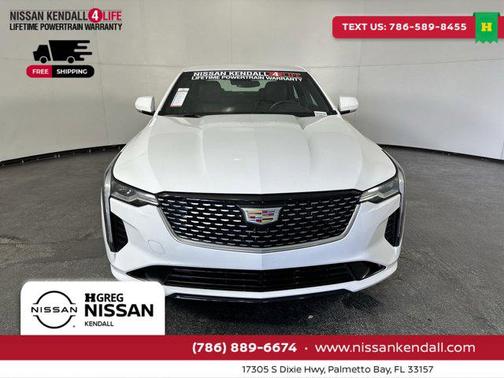 2023 Cadillac CT4 Luxury