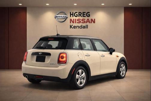 Pepper White 2017 MINI Hardtop Base