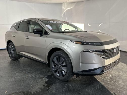 Champagne Silver Metallic 2026 Nissan Murano SL