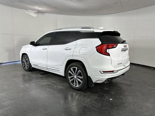 Summit White 2018 GMC Terrain Denali