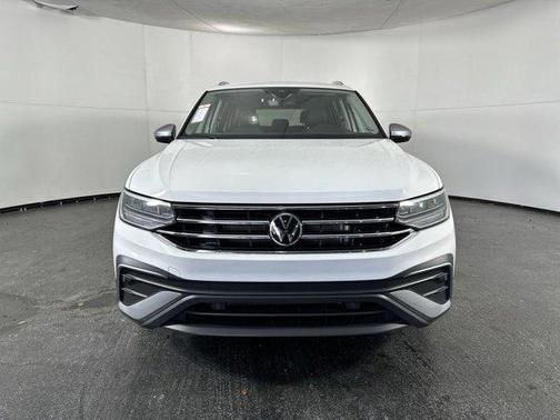 2024 Volkswagen Tiguan 2.0T Wolfsburg Edition
