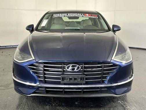 2022 Hyundai SONATA SE