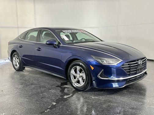 2022 Hyundai SONATA SE