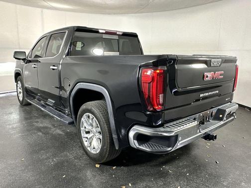 Onyx Black 2019 GMC Sierra 1500 SLT