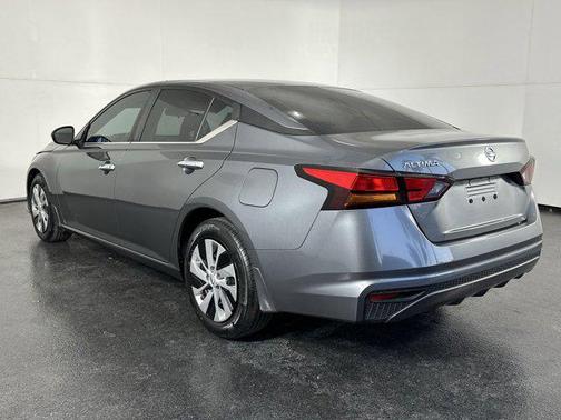 2021 Nissan Altima S FWD