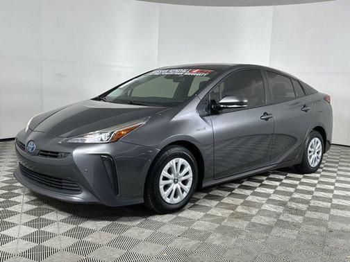 2019 Toyota Prius LE