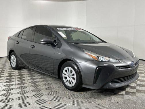 2019 Toyota Prius LE
