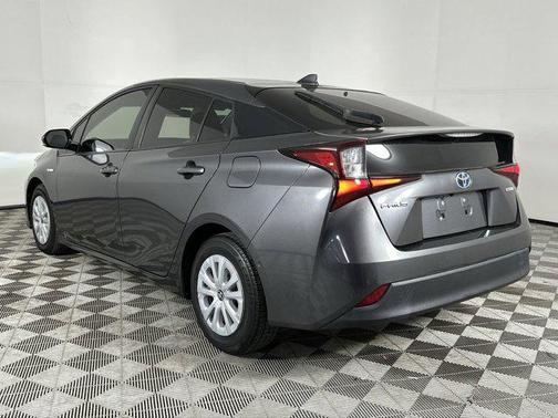 2019 Toyota Prius LE