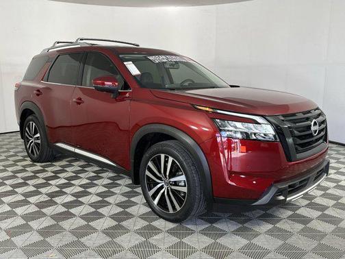 2023 Nissan Pathfinder Platinum 4WD