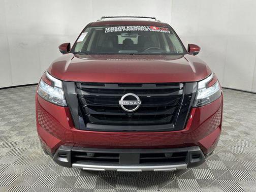 2023 Nissan Pathfinder Platinum 4WD
