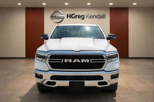 Bright White Clearcoat 2025 RAM 1500 Big Horn/Lone Star