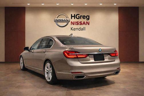 2019 BMW 750 i xDrive