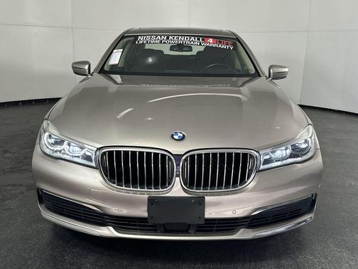 2019 BMW 750 i xDrive