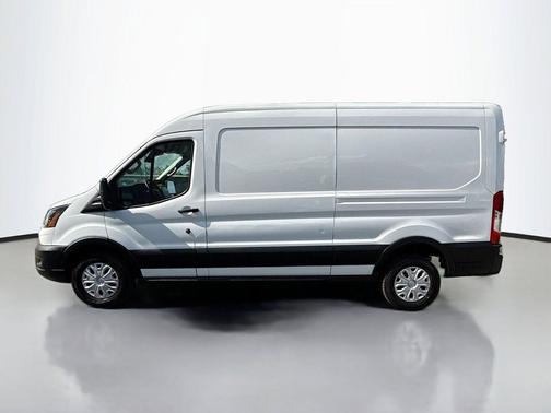 OXFORD WHITE 2023 Ford E-Transit T-350 Medium Roof