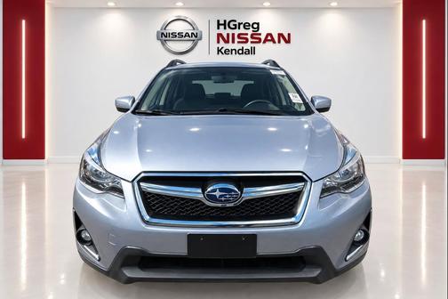 Ice Silver Metallic 2017 Subaru Crosstrek 2.0i Limited